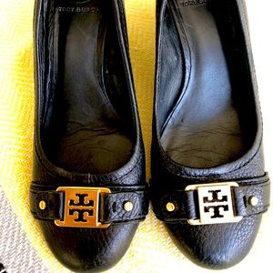 Tory Burch Black Wedges in 6.5/7